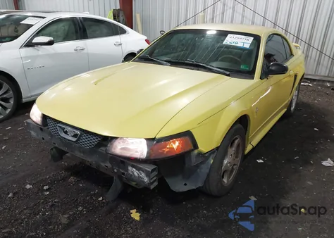 2003 Ford Mustang z USA, uszkodzony, nr VIN 1FAFP404X3F358911